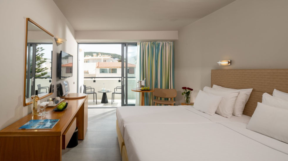 Aquila Porto Rethymno - Standard Classic Room Double Urban View Aquila Porto Rethymno - Standard Classic Room Double Urban View
