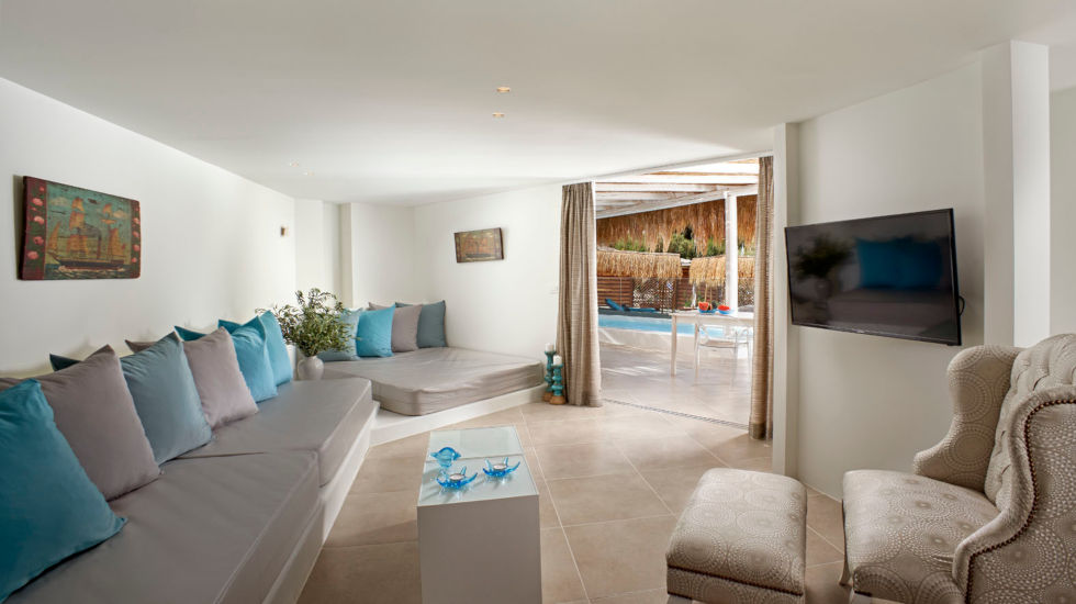 Out of the Blue Resort - Unique Villa Collection - Villa Larimar on the beach 