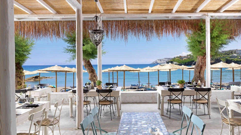 Out of the Blue Resort - Amarando Beach Restaurant 