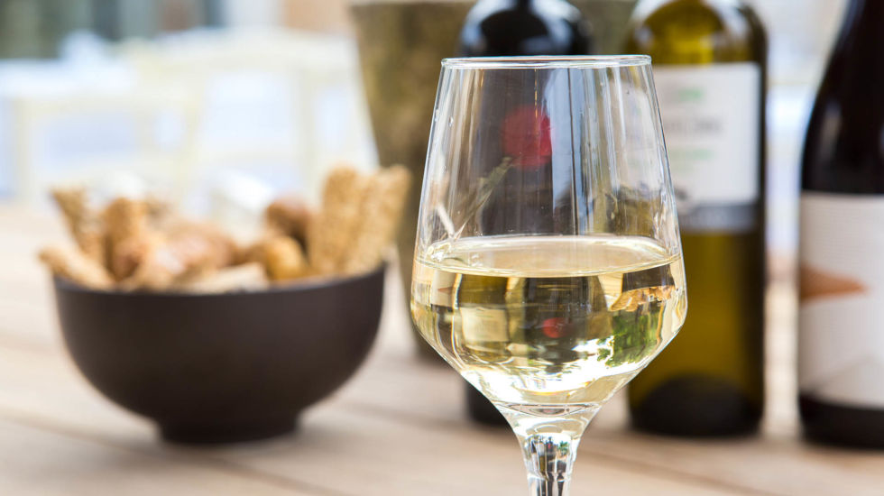 Village Heights Resort Local Activities - Vineyards - Winemaking Village Heights Resort Local Activities - Vineyards - Winemaking
